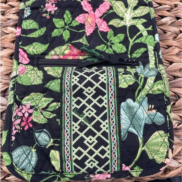 Vera Bradley "Botanical" Tropical Wallet. - Picture 5 of 8
